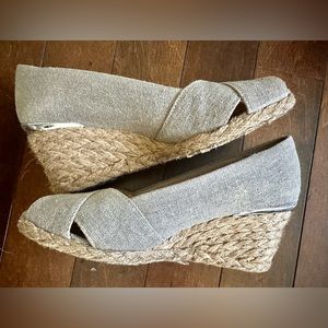 Adrienne Vittadini Tweed Wedge Sandals